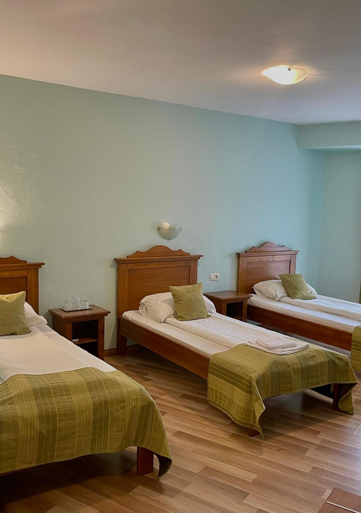 Hotel Lucy Star Cluj-Napoca Eksteriør bilde